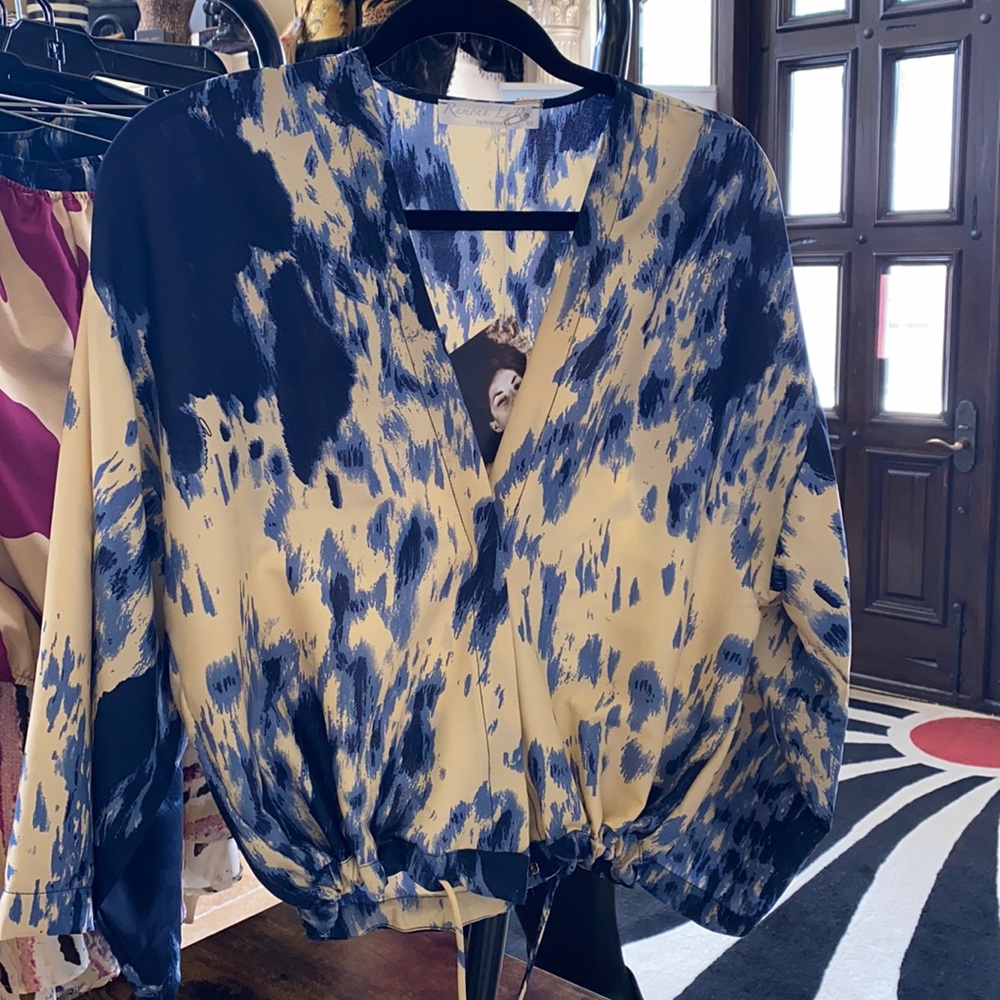 NWT BLOUSE